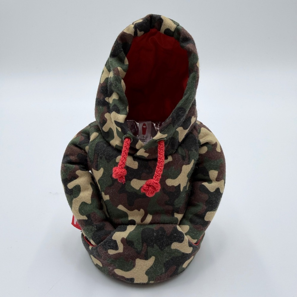 Puffin Drinkwear Camo Hoodie Beverage Insulator Can Cooler Koozie Green Red S
